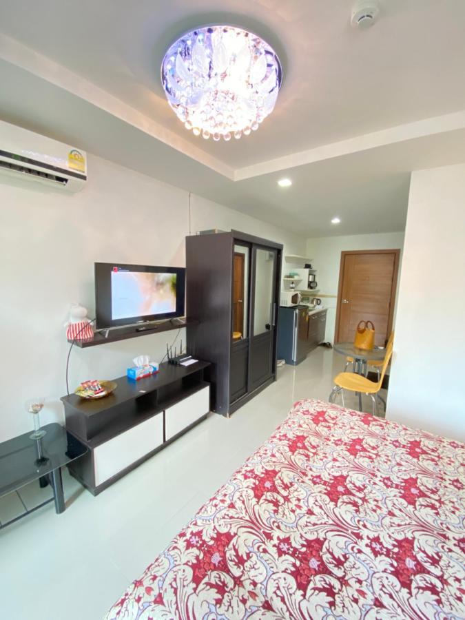 Beach 7 Condo, Pattaya Джомтиен Бийч Екстериор снимка