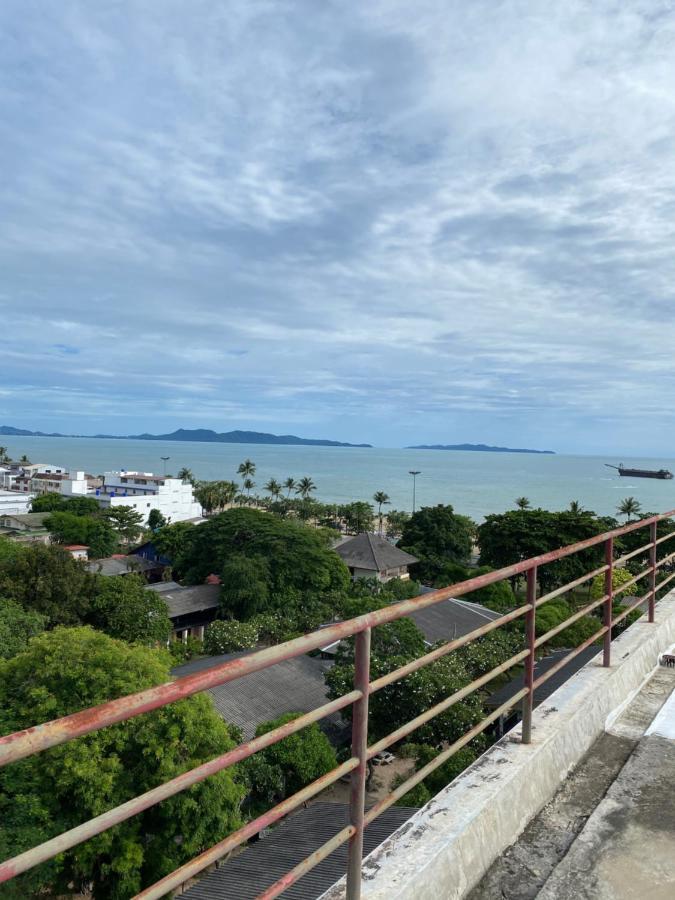 Beach 7 Condo, Pattaya Джомтиен Бийч Екстериор снимка
