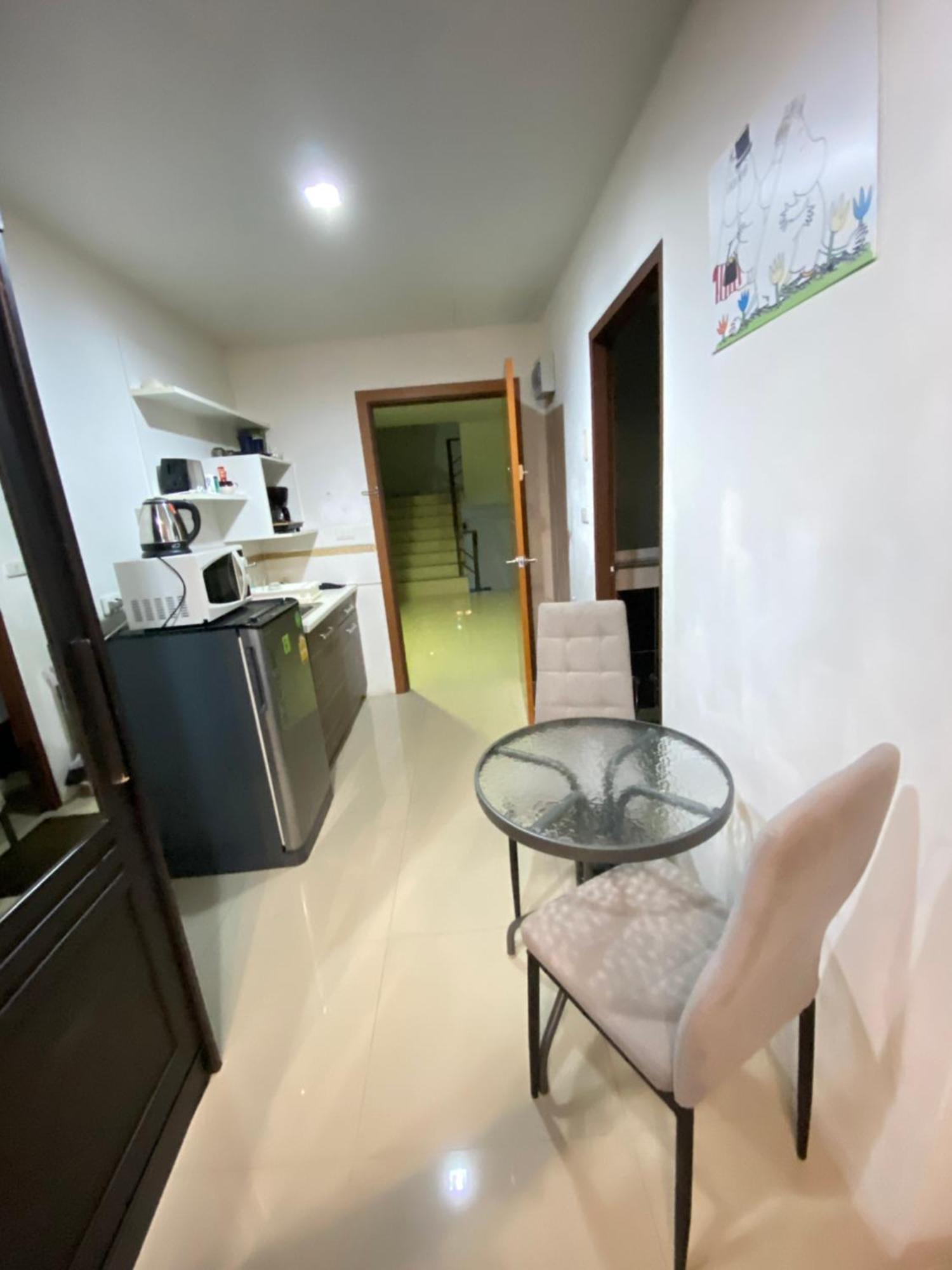 Beach 7 Condo, Pattaya Джомтиен Бийч Екстериор снимка