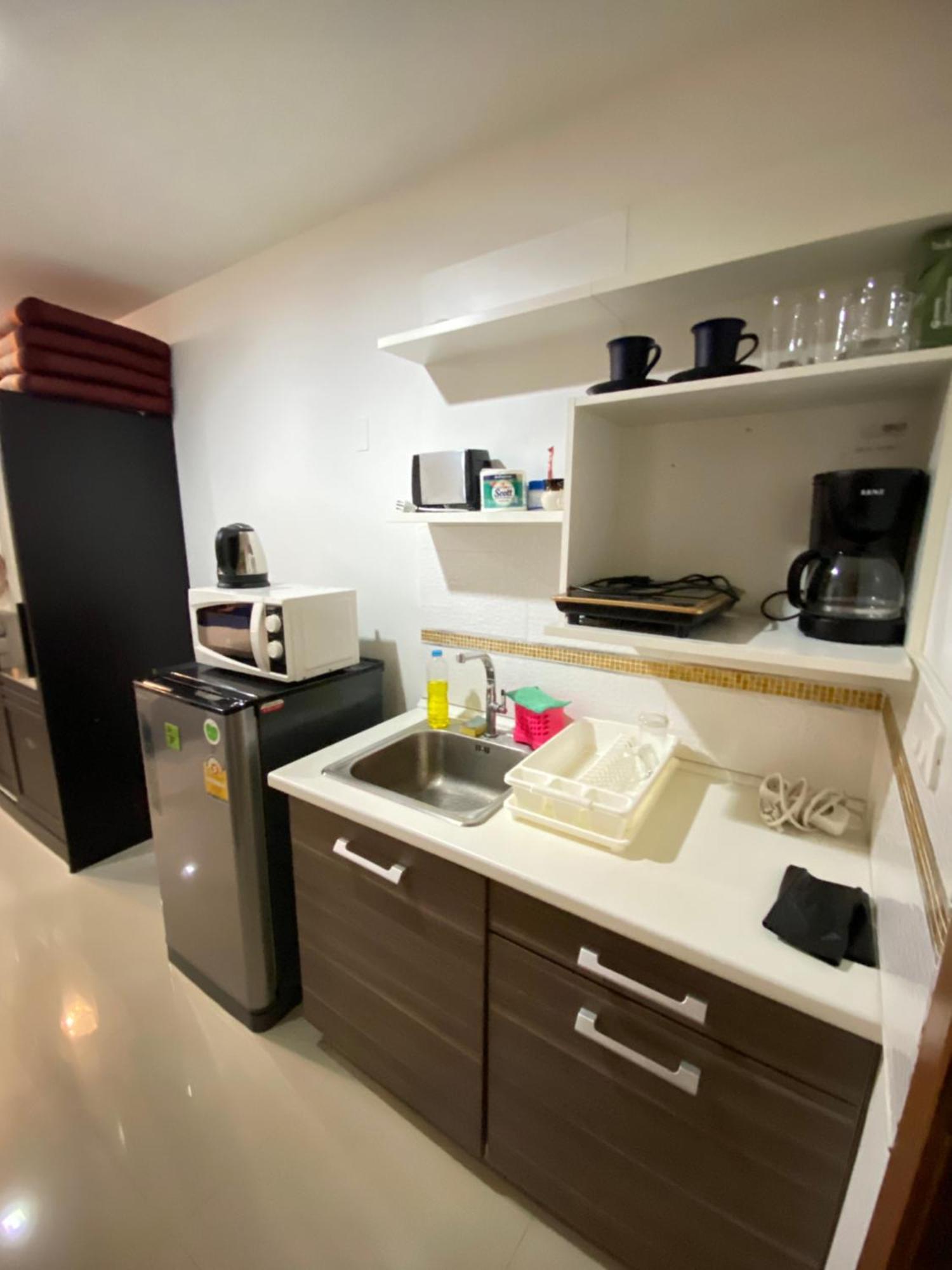 Beach 7 Condo, Pattaya Джомтиен Бийч Екстериор снимка