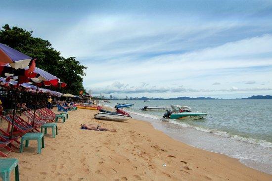 Beach 7 Condo, Pattaya Джомтиен Бийч Екстериор снимка